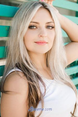 198284 - Olesya Age: 39 - Ukraine