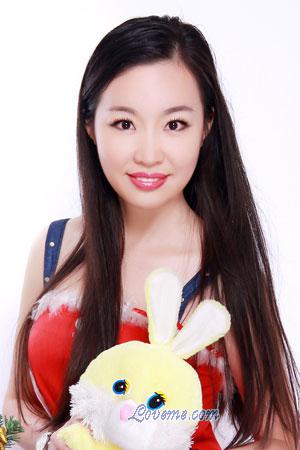 213549 - Zoe Age: 41 - China