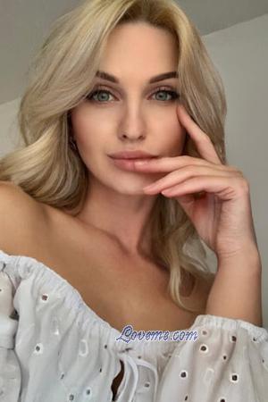 215636 - Khrystyna Age: 31 - Ukraine