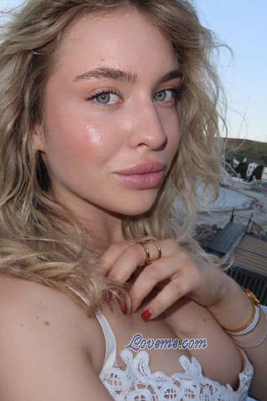 224030 - Sofiia Age: 19 - Ukraine