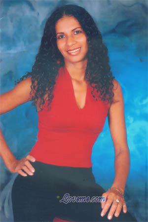 81107 - Ena Age: 38 - Colombia