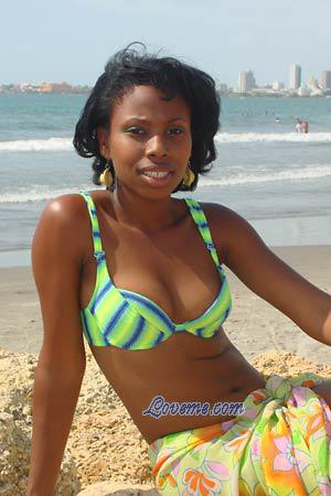 87391 - Layla Age: 27 - Colombia